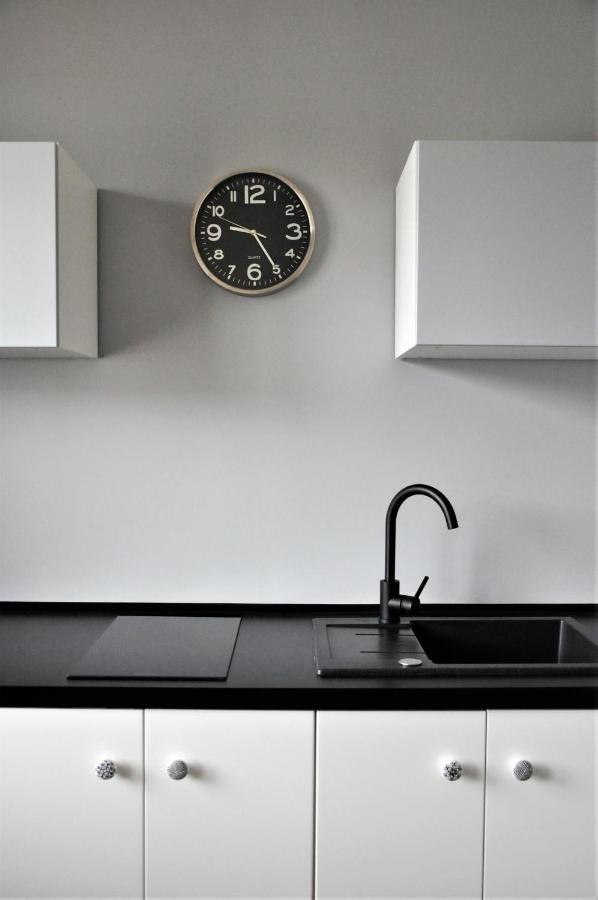 Apartament Srodmiescie ครอสโน ภายนอก รูปภาพ