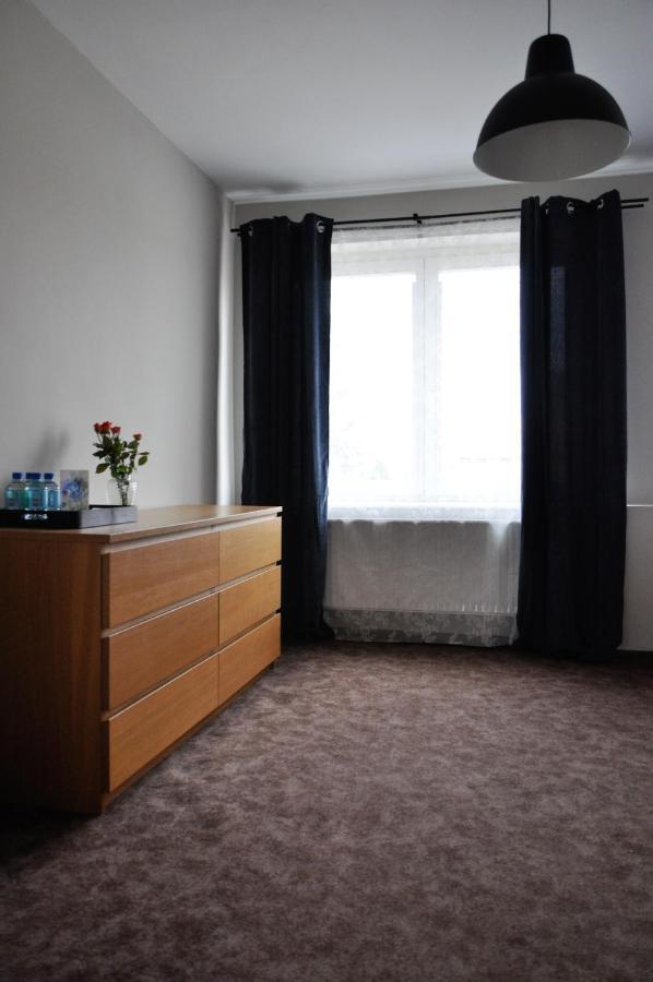 Apartament Srodmiescie ครอสโน ภายนอก รูปภาพ