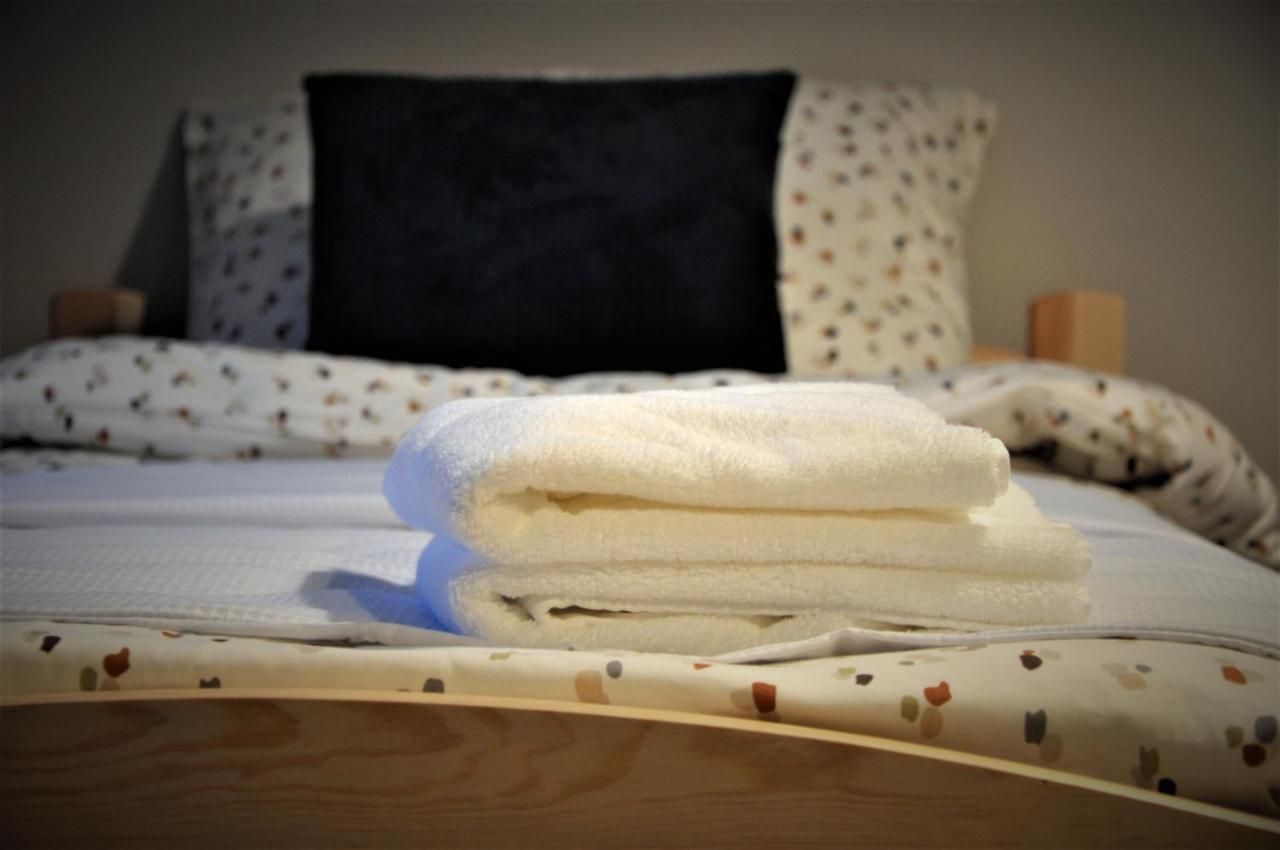 Apartament Srodmiescie ครอสโน ภายนอก รูปภาพ
